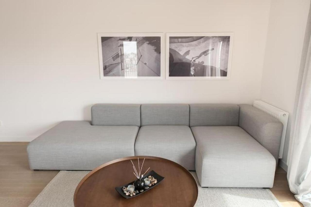Brand-New Flat With A City View Aten Exteriör bild